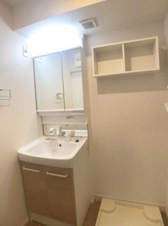 【洗面所】 | エクセロン | 脱衣スペースもあります