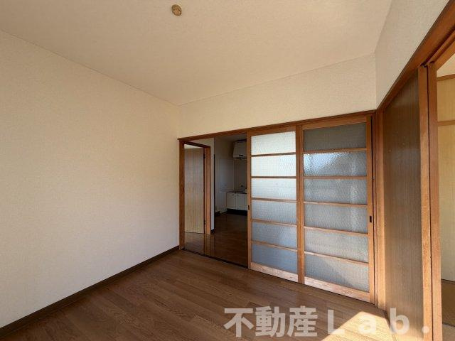 エルムハウスの洋室