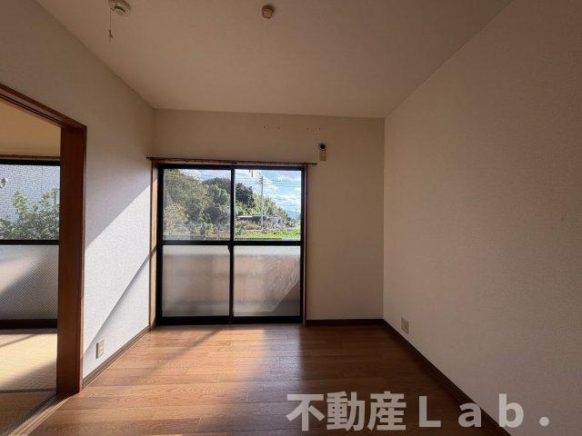 エルムハウスの洋室