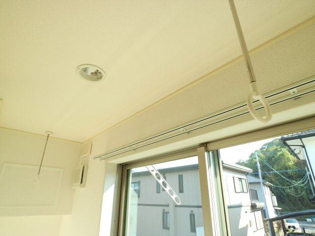 レトア歴木Bの設備|室内物干し
※他号室の写真です