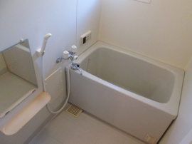 日々の疲れを癒すお風呂付です