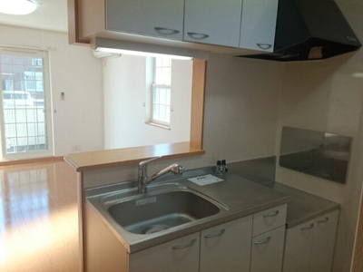 【キッチン】 | ブルーメ野里Ｃ | キッチンです