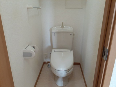 【トイレ】 | セレーノ・Ａ | 清潔感のあるトイレです