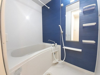 【浴室】 | ラフレシールＨ | ゆったり過ごせるお風呂です