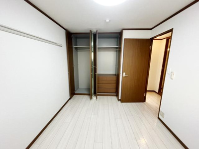 【内装】 | グランドールＡ | 洋室