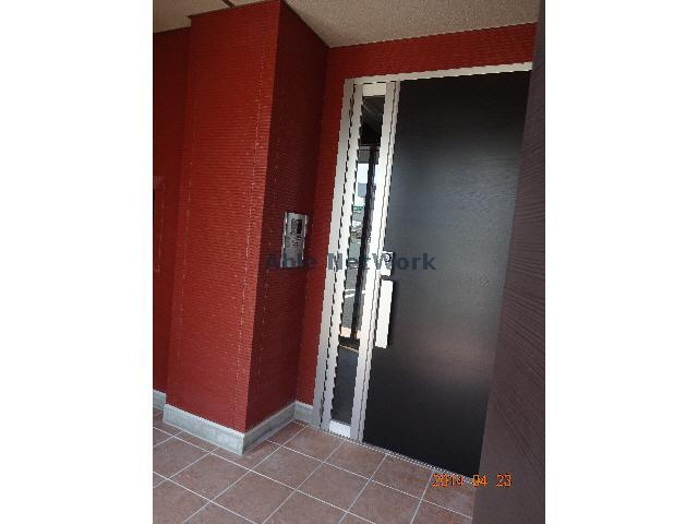 ウィステリアのエントランス|エントランス部分