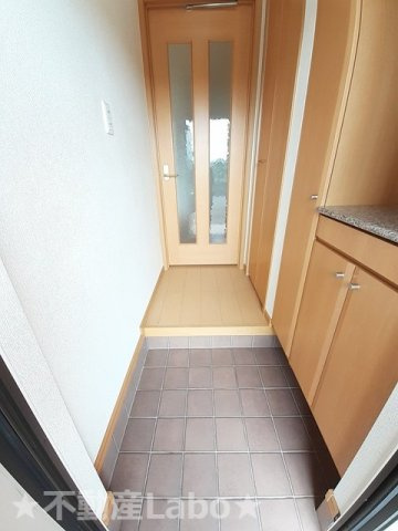 プランタンの玄関