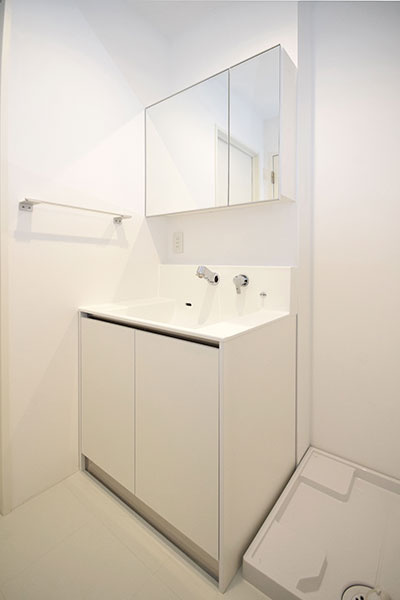 ピース・スクエア国府府中の洗面所