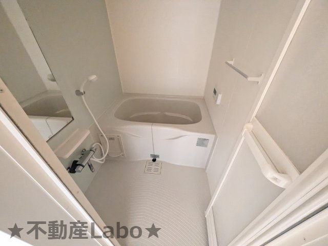 グランデ成長A　103の浴室