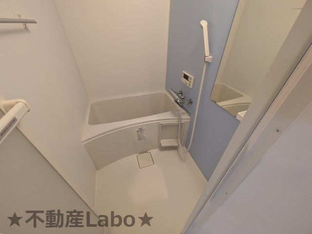 武田ビルの浴室