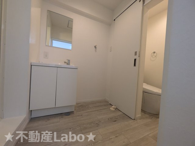 武田ビルの洗面所