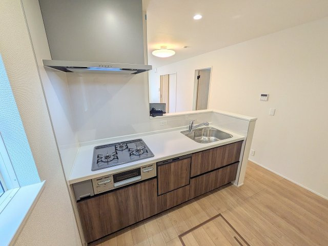 八王子市　散田町　新築一戸建て　２期のキッチン|～使い勝手の良いシステムキッチン～