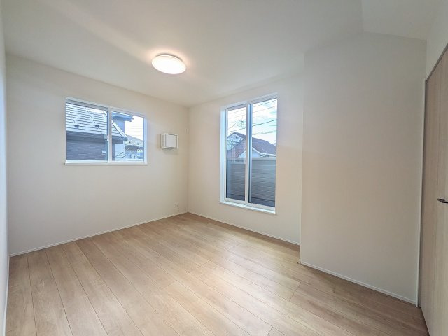 八王子市　散田町　新築一戸建て　２期の寝室|～2階6.0帖の主寝室～