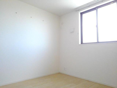 【内装】 | レオーネ