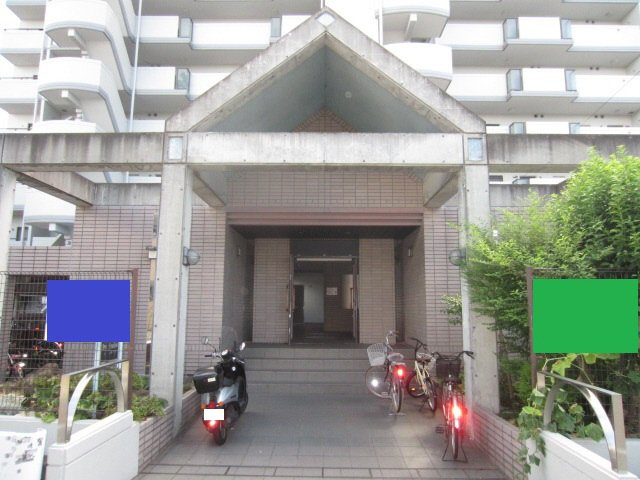 【エントランス】
