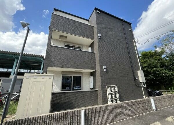 ジーメゾン名古屋正徳の外観