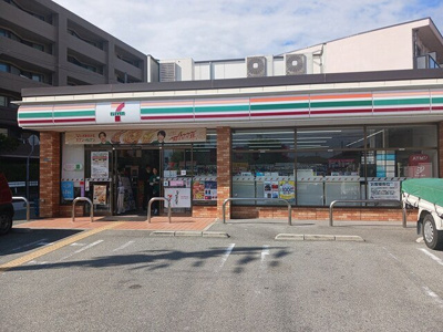 【周辺】 | ＥＸＣＥＥＤ宝塚 | セブンイレブンまで77m