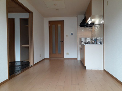 【居間・リビング】 | ハーティス宝塚Ⅱ