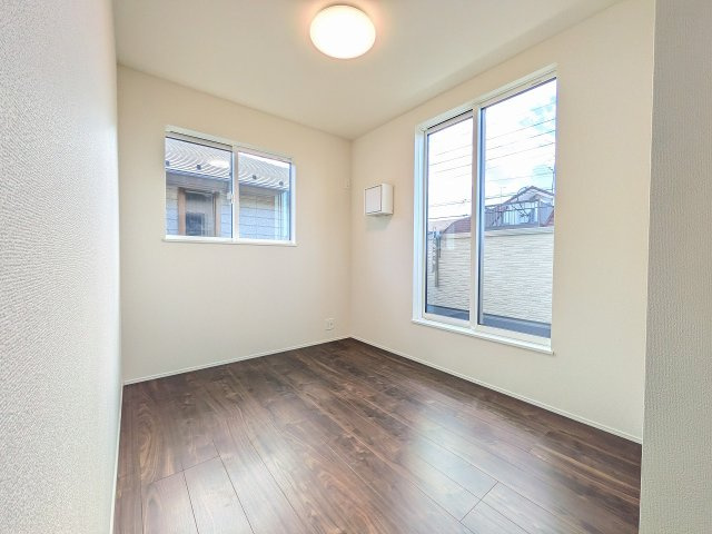 八王子市　散田町　新築一戸建て　２期の洋室|～2階バルコニーに面している4.7帖の洋室です～