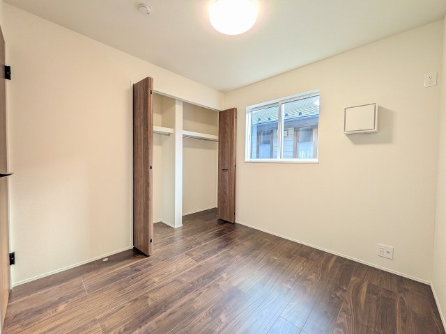 八王子市　散田町　新築一戸建て　２期の収納|～収納力の高いクローゼット完備～