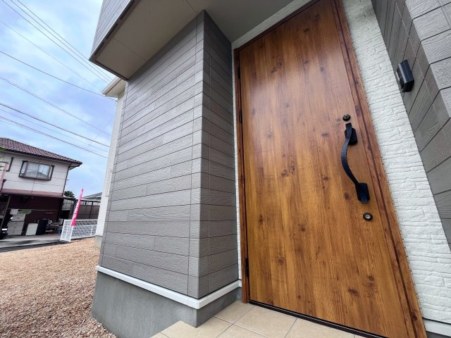 中村1丁目　中古戸建の玄関