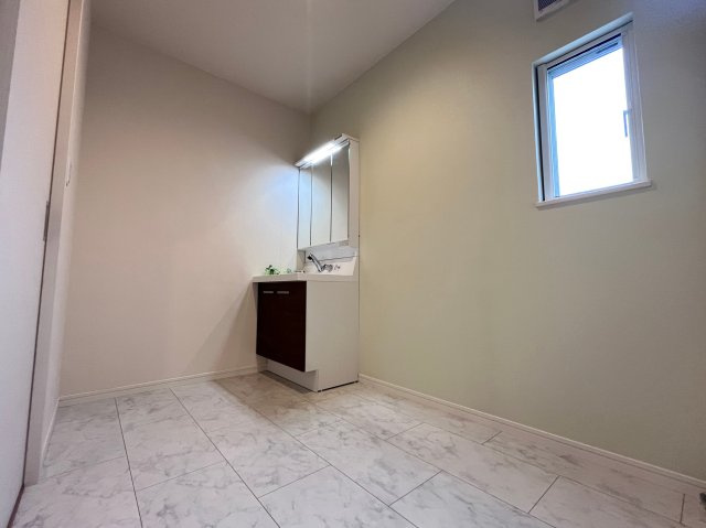 中村1丁目　中古戸建の脱衣所