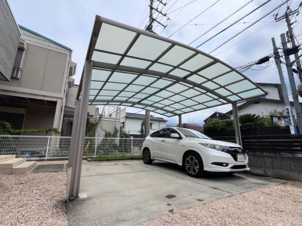 中村1丁目　中古戸建の駐車場