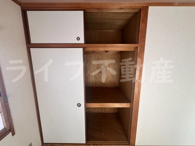 シンフォニーレジデンス石切の収納|大きなものも収納できそうです