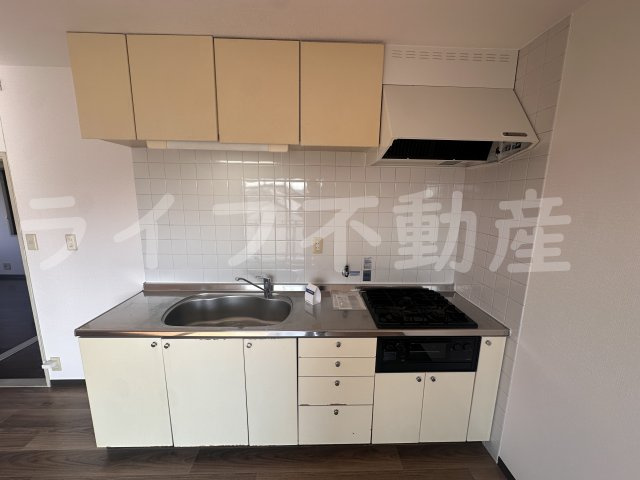 シンフォニーレジデンス石切のキッチン|使いやすいキッチンです