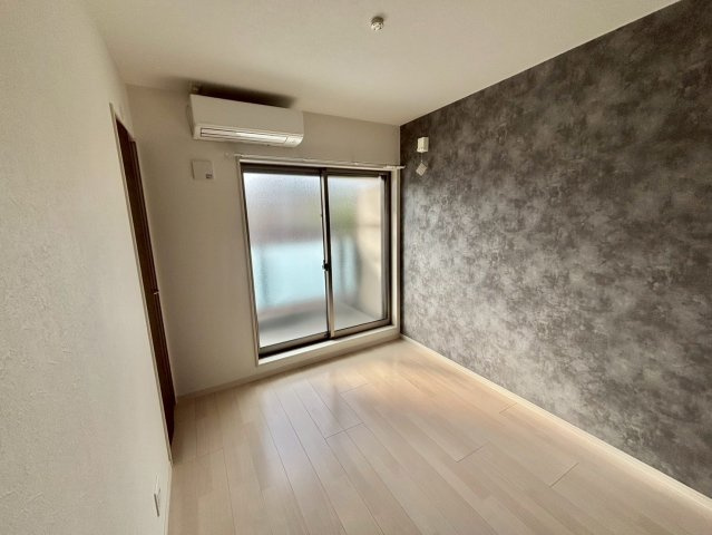 F asecia iliaの洋室