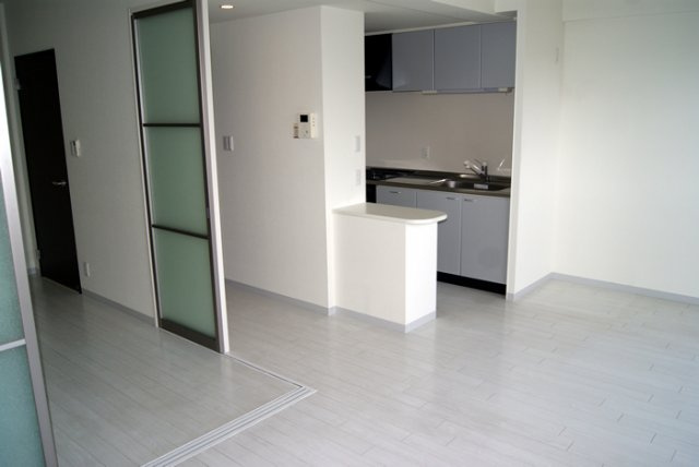 ラマージュⅢの居間・リビング