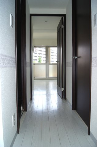 ラマージュⅢの玄関