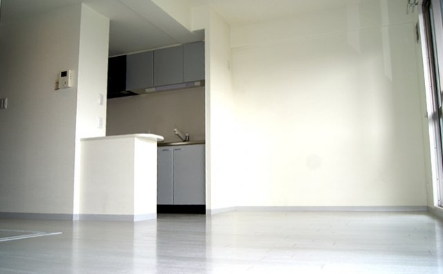 ラマージュⅢの居間・リビング