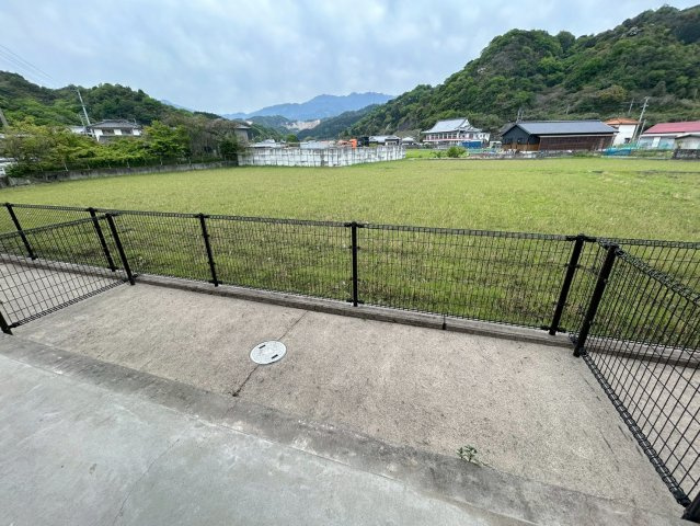 フィネス阿島の庭