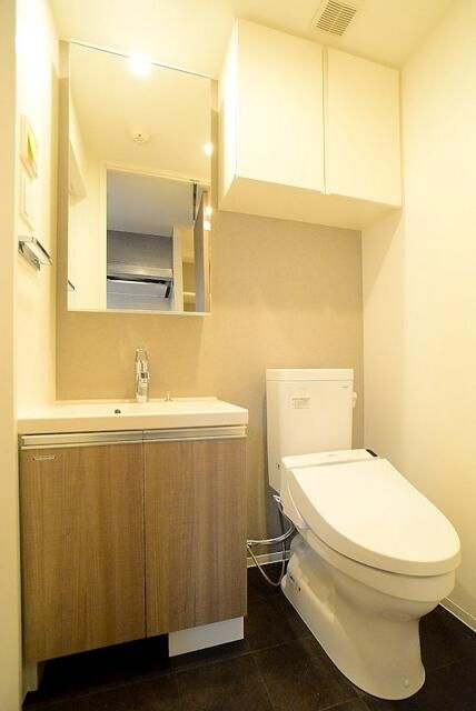 グランドコンシェルジュ池袋本町ウエストの洗面所