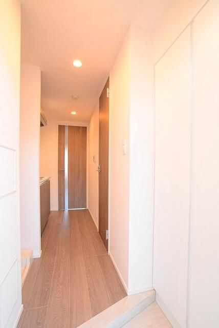 グランドコンシェルジュ池袋本町ウエストの玄関