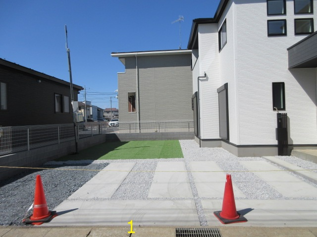 【仲介手数料無料】新築戸建　深谷市上野台3146-1（全2棟）の前面道路含む現地写真