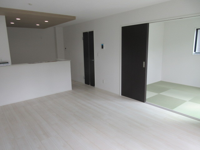 【仲介手数料無料】新築戸建　深谷市上野台3146-1（全2棟）の居間・リビング
