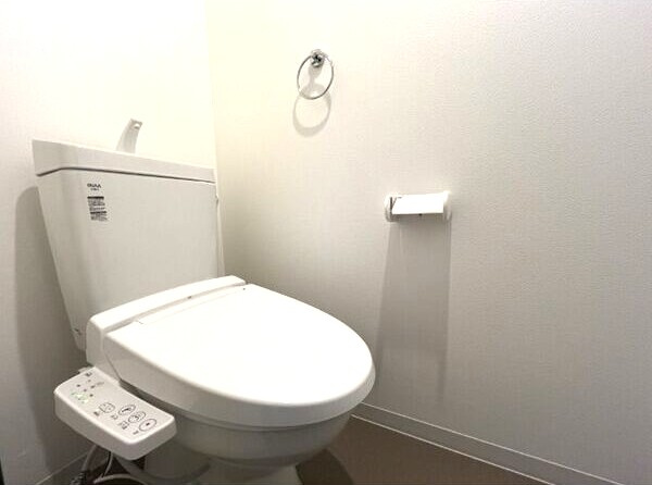 ジーメゾン名古屋豊田のトイレ