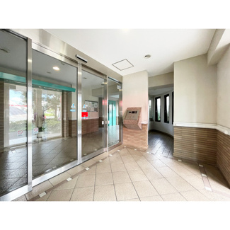 【エントランス】 | ルクレ川口イースト