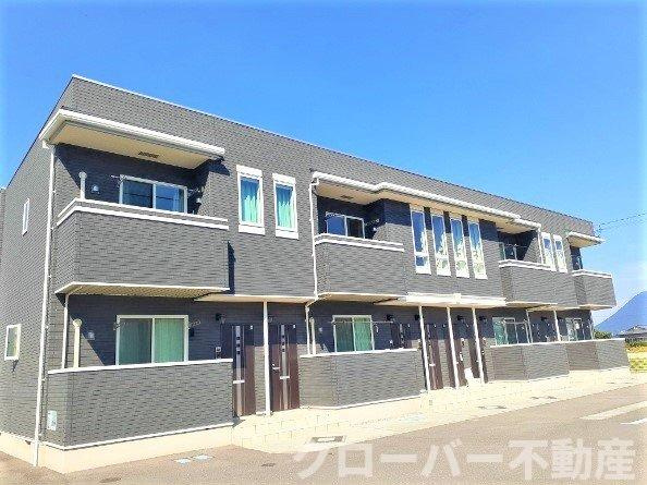 シャネル　アイの外観