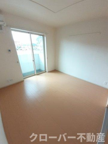 シャネル　アイの居間・リビング