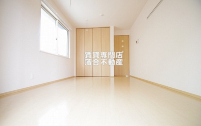 【寝室】 | ルピナスシャトー | とても綺麗なお部屋