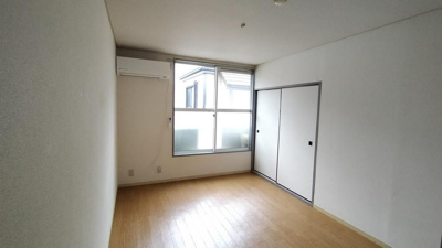 【居間・リビング】 | コーポ八重垣