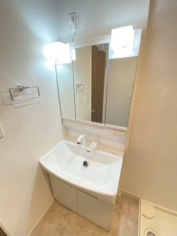 【独立洗面台】