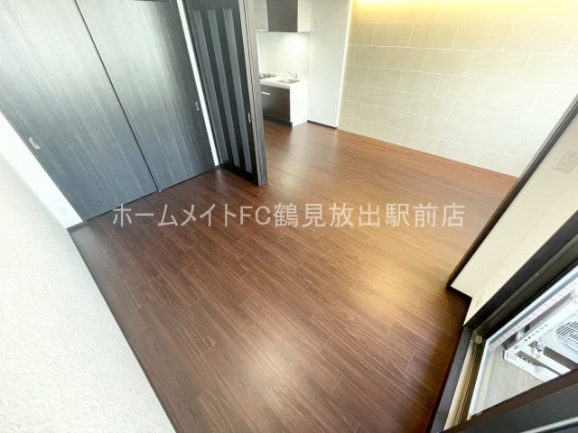 東大阪市長田中１丁目の賃貸マンションの洋室