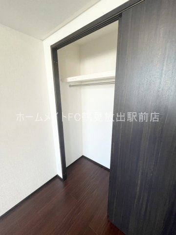 東大阪市長田中１丁目の賃貸マンションの収納