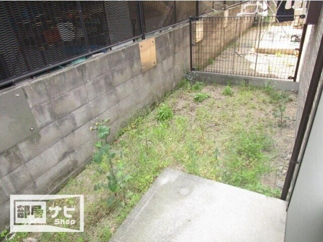 フォブールひうちの庭