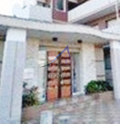 ルネ　シェスタ