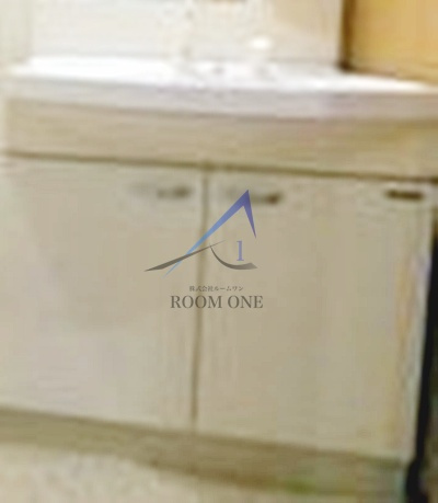 ルネ　シェスタ